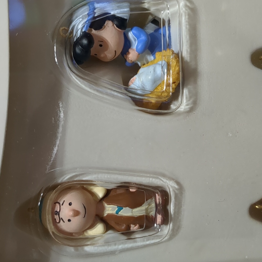 2006 Snoopy Peanuts Hallmark Christmas Pageant Miniature Collection Set NWT - Picture 6 of 10